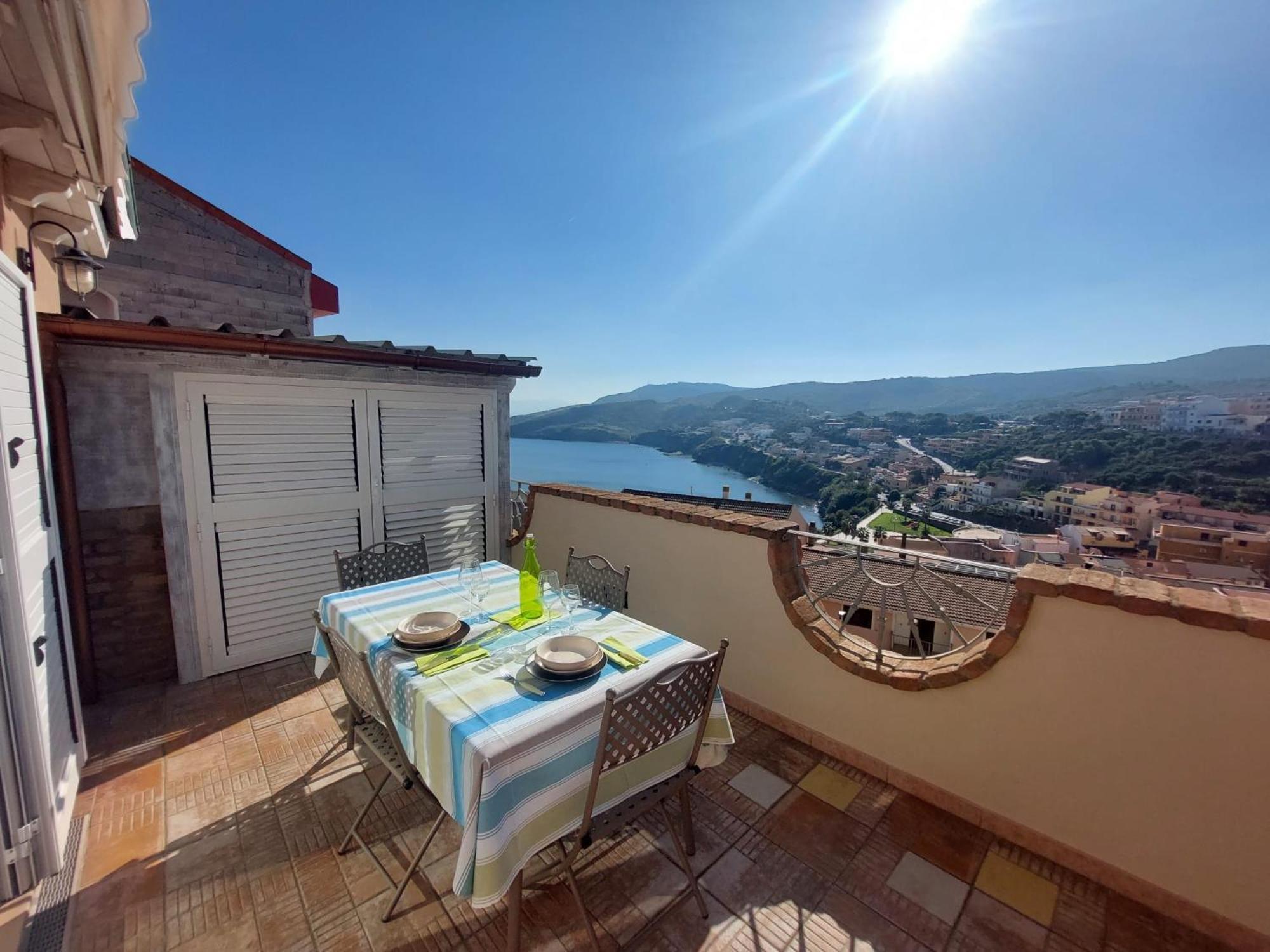Appartamento Mansardato Anda&Torra Castelsardo Exterior foto